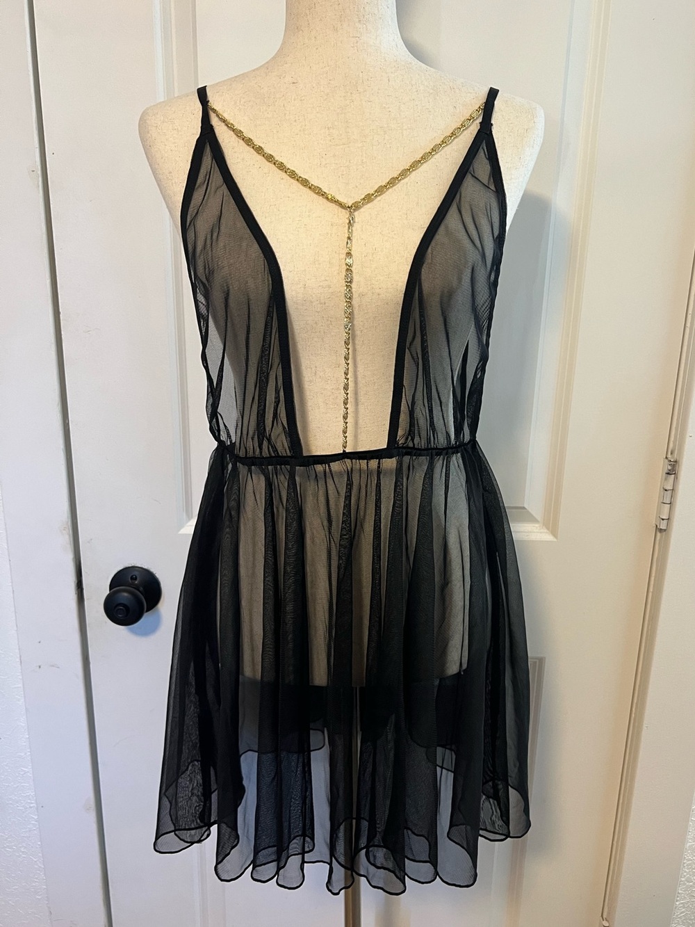 Venus See-Through Tulle Lingerie Dress‎ with Chain